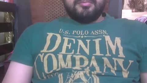 Snapshot of theultimateboss chatting on March 1, 5:20 am theultimateboss online show from March 1, 5:20 am