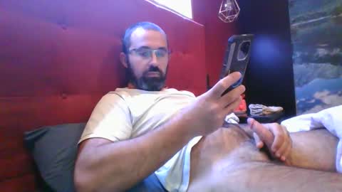 Carlos1990 online show from November 2, 1:43 am