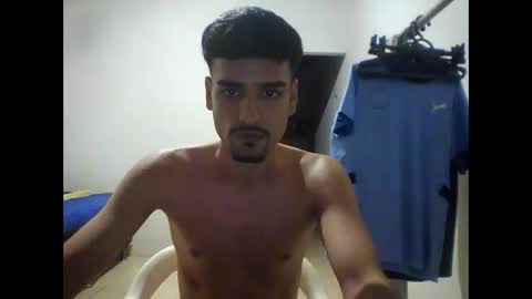 thiago22bk online show from November 20, 8:40 pm