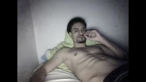 Snapshot of thiago22bk chatting on October 4, 5:12 am thiago22bk online show from October 4, 5:12 am
