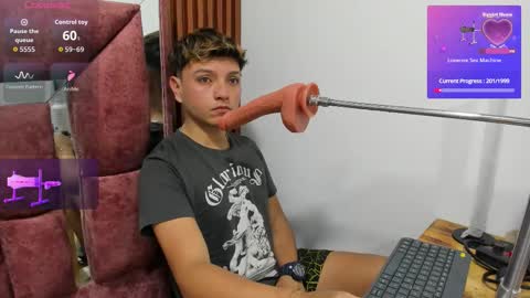 Thiago online show from December 22, 7:33 pm