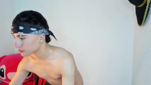 Thiago online show from November 22, 3:33 pm