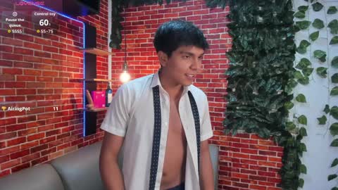 thiago online show from April 1, 2:58 pm