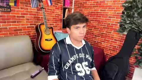 thiago online show from June 30, 1:23 pm