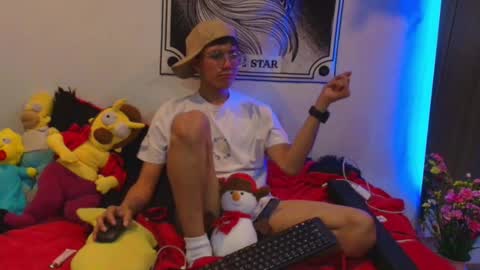 thiago_n_sam online show from December 4, 2:40 am