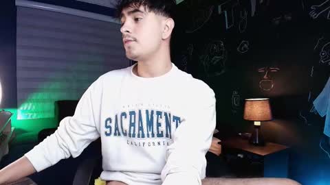 Thiago online show from November 28, 1:20 am