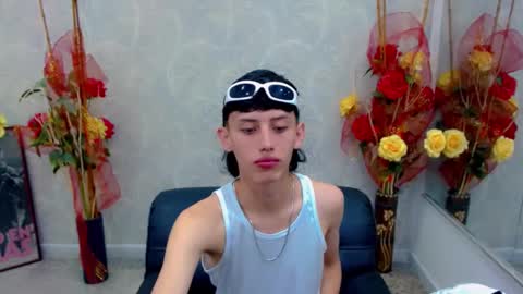 thiago_twink38 online show from October 1, 3:21 am