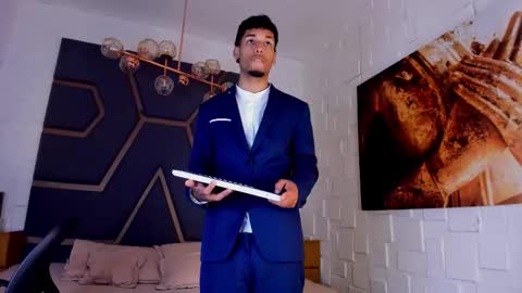 ThiagoFerreti online show from November 28, 8:55 pm