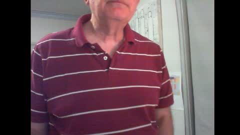 Snapshot of thickmelnik chatting on January 11, 1:43 pm James online show from January 11, 1:43 pm