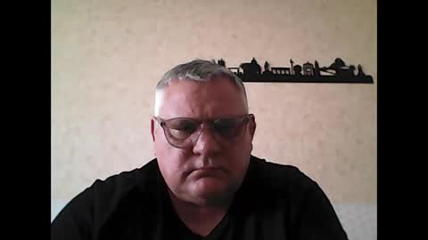 Thierrysymp online show from October 15, 4:03 pm