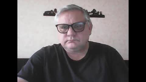 Thierrysymp online show from December 30, 10:43 am