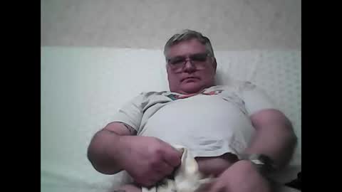 Thierrysymp online show from December 16, 5:09 pm