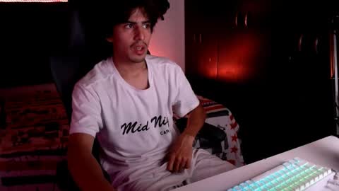 thieves_us online show from February 28, 7:03 pm