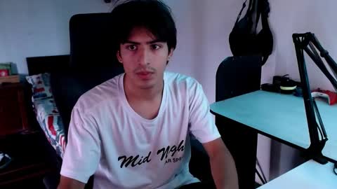 thieves_us online show from February 16, 7:38 pm