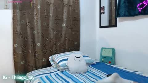 Snapshot of thiiago_tay chatting on October 11, 5:33 am Thiiago online show from October 11, 5:33 am