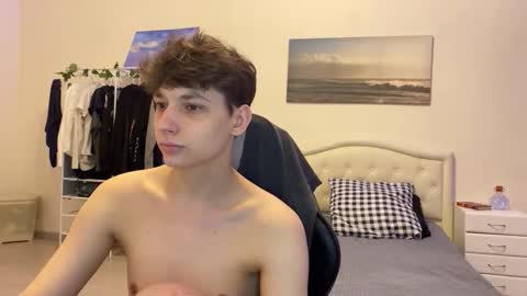 Snapshot of thomas617826 chatting on October 1, 6:45 pm Thomas Hill online show from October 1, 6:45 pm