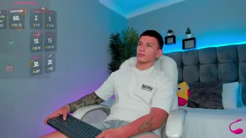 Thomas online show from June 3, 1:35 pm