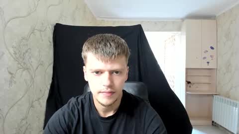 Snapshot of thomas_shelbivip chatting on September 15, 10:27 am Tomas online show from September 15, 10:27 am