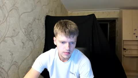 Snapshot of thomas_shelbivip chatting on September 16, 5:03 pm Tomas online show from September 16, 5:03 pm
