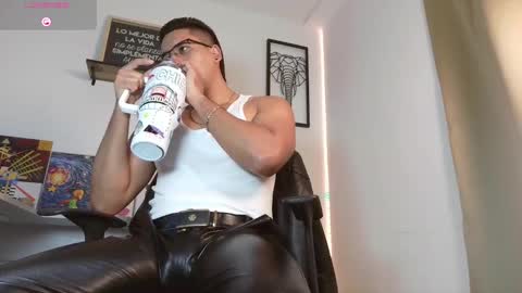 thonydupont online show from October 15, 9:44 pm