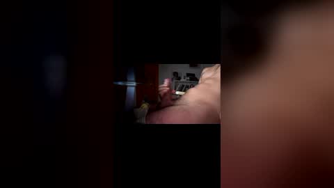 thor458_ online show from April 8, 3:18 am