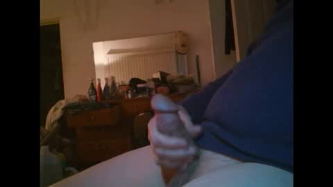 throbbing1 online show from November 23, 10:15 am