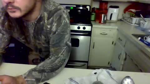 thunder8u42 online show from October 22, 7:23 am