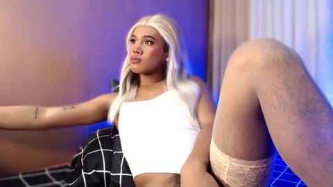 Sam online show from October 11, 10:25 pm