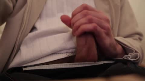 Tic online show from December 26, 7:49 pm