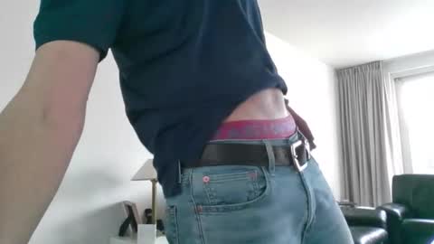 tigerjow941808 online show from March 12, 10:34 am