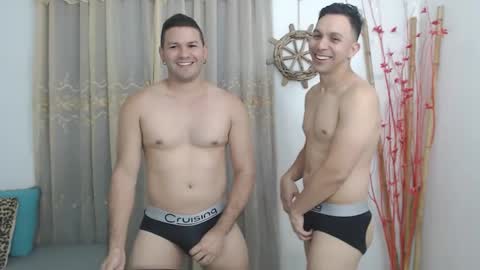 Snapshot of tim_and_sam chatting on January 12, 10:54 pm Timothy and Santy online show from January 12, 10:54 pm