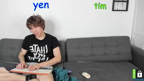 Snapshot of tim_milll chatting on October 4, 7:51 pm Tim online show from October 4, 7:51 pm
