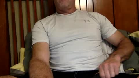 Snapshot of timm8800 chatting on October 5, 1:53 am Timm online show from October 5, 1:53 am