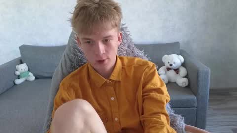 Snapshot of timmy7topcut chatting on September 18, 5:31 am Timmy online show from September 18, 5:31 am