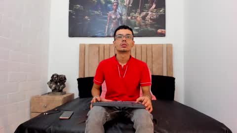 Evans  online show from November 19, 7:58 pm