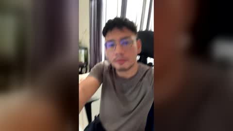 timi  jones online show from April 18, 12:28 pm