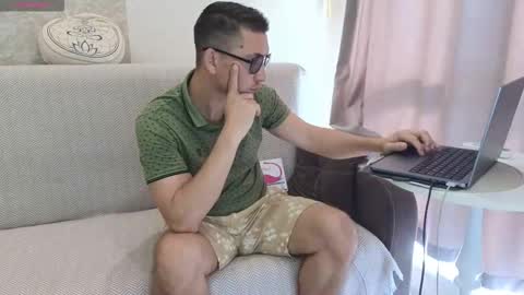 Fillipp Moris online show from September 12, 11:21 am