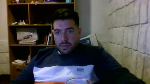 Benja online show from September 15, 3:30 am