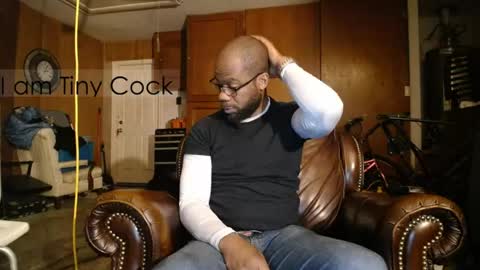 tinycock_1979 online show from April 19, 9:53 am