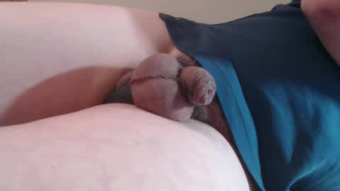 Tinycummer1234 online show from December 17, 8:21 pm