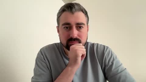 M online show from November 25, 11:45 am