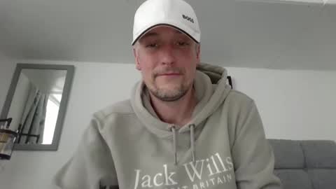 Tommy JAyy online show from March 20, 8:18 am