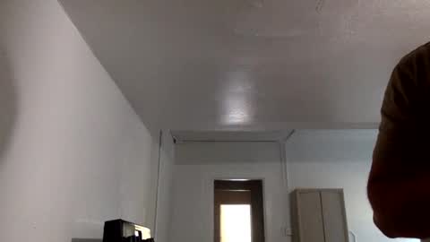 tnich28 online show from October 27, 10:45 pm