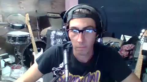 Snapshot of tntstudio317 chatting on September 25, 2:32 am BigT317 online show from September 25, 2:32 am