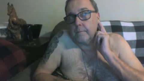 Vols online show from December 24, 11:00 pm