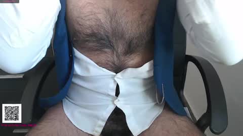 Leonel online show from December 3, 12:38 pm