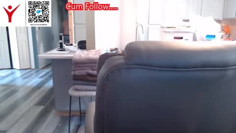 Snapshot of toddbator chatting on October 6, 2:55 pm Todd Bator online show from October 6, 2:55 pm