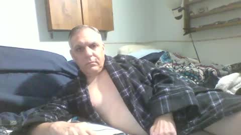 Snapshot of toddhaven4u chatting on October 25, 11:12 am toddhaven4u online show from October 25, 11:12 am