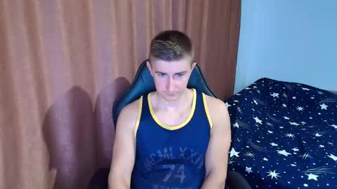 todhorny987 online show from February 16, 4:21 am