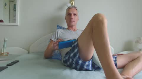 Snapshot of toffmen chatting on September 14, 5:53 am Daniel Bisexual uncut 20cm online show from September 14, 5:53 am